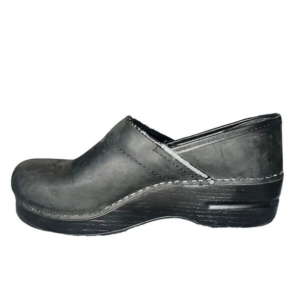 Dansko Women's XP 2.0 Black Waterproof Pull Up Clog Size 37/6.5-7 - Picture 9 of 12